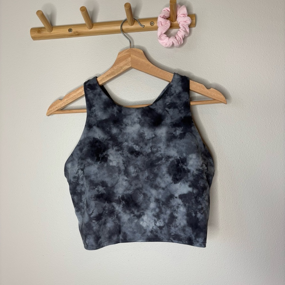 Athleta Conscious Crop D-DD size large